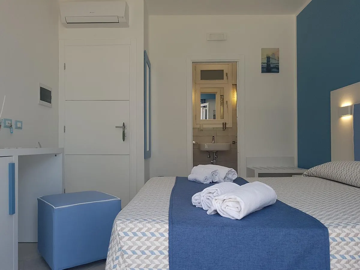 B&B Aloe Comfort Rooms San Vito Lo Capo 0*,  Italië