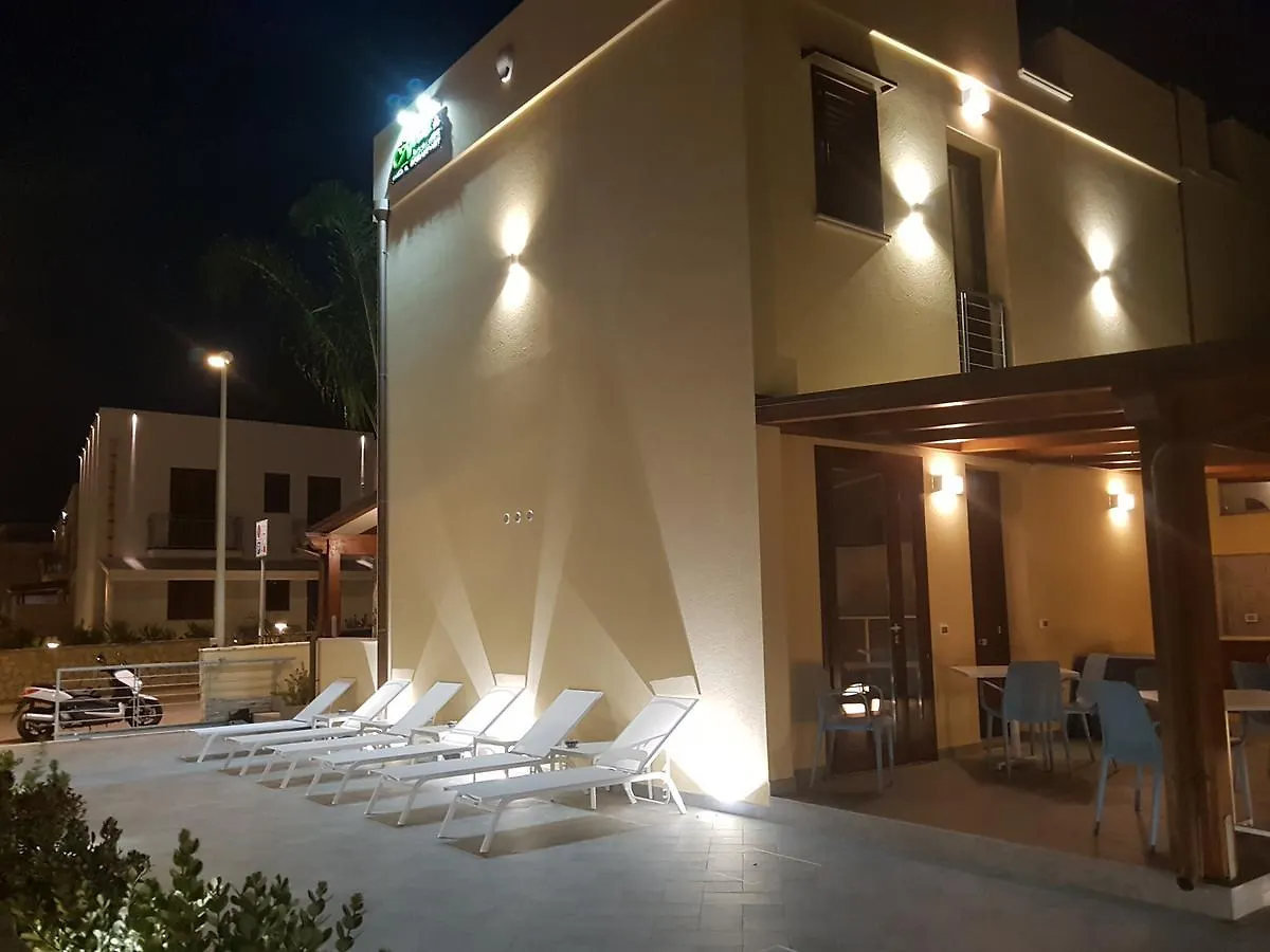 B&B Aloe Comfort Rooms San Vito Lo Capo 0*,